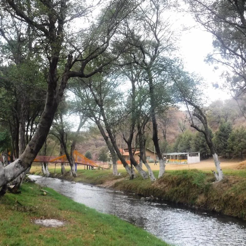 Río Atoyac y jardín